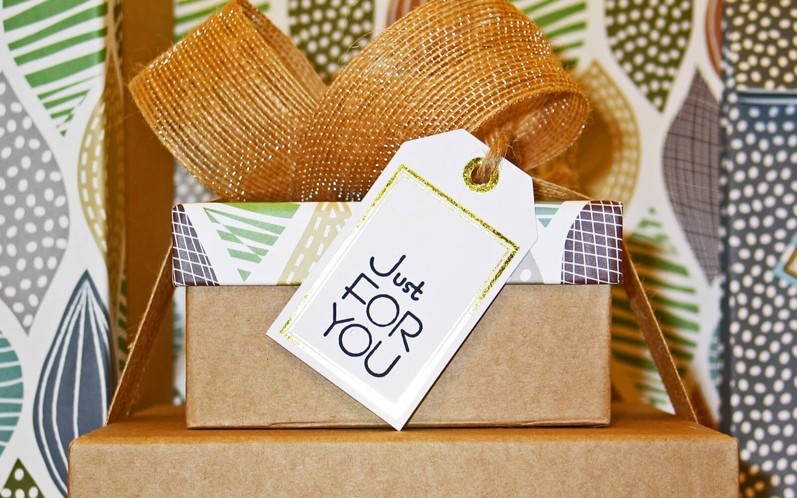 AMAZING GIFT IDEAS FOR FRIENDS FAR AWAY AND ABROAD