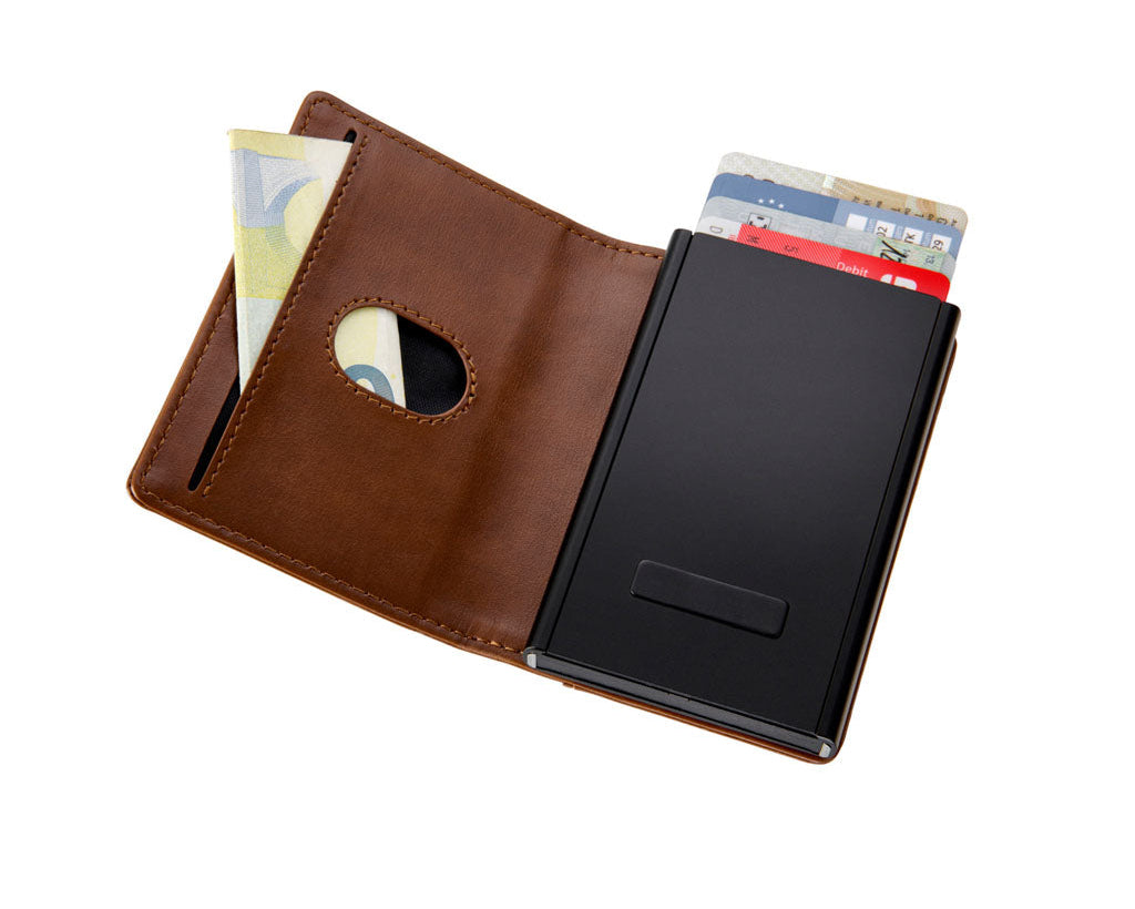 TROIKA Card Case Sherlock Home Brown – WAL45/BR, with bills and cards