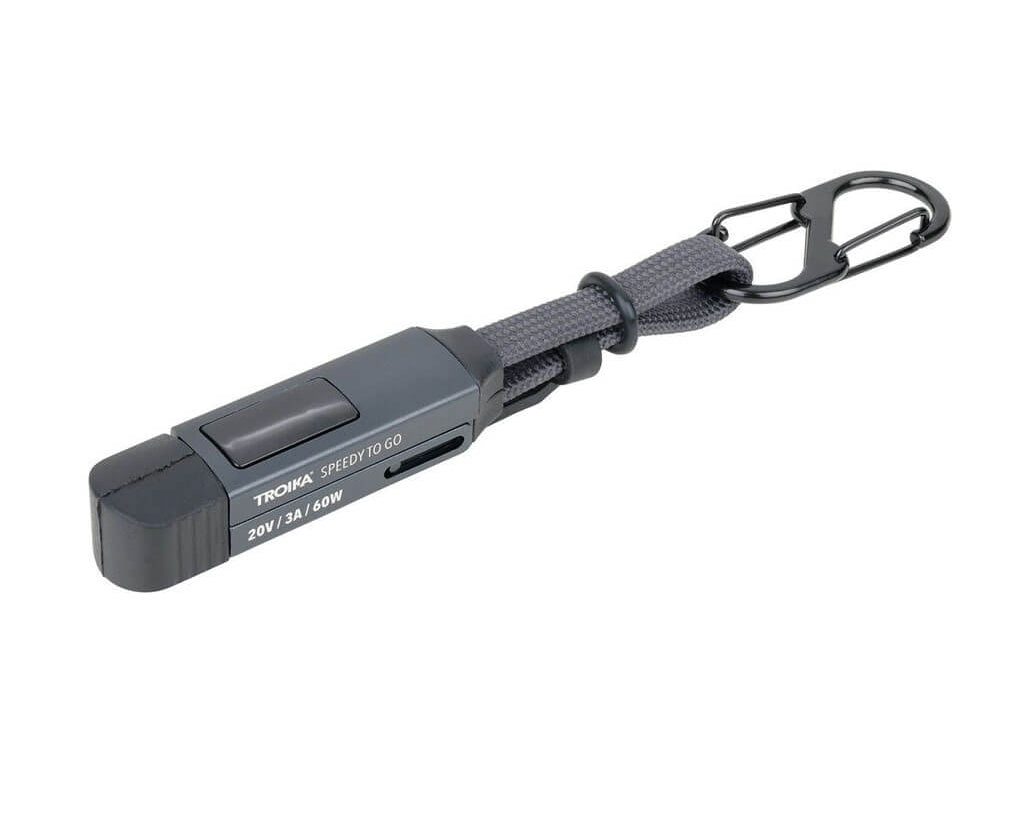 TROIKA Bag Charm Speedy To Go Titanium – CBL60/TI