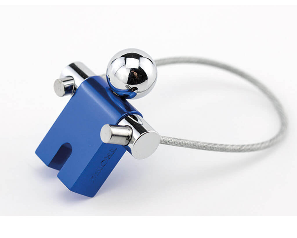 TROIKA Keychain "JUMPER" - blue