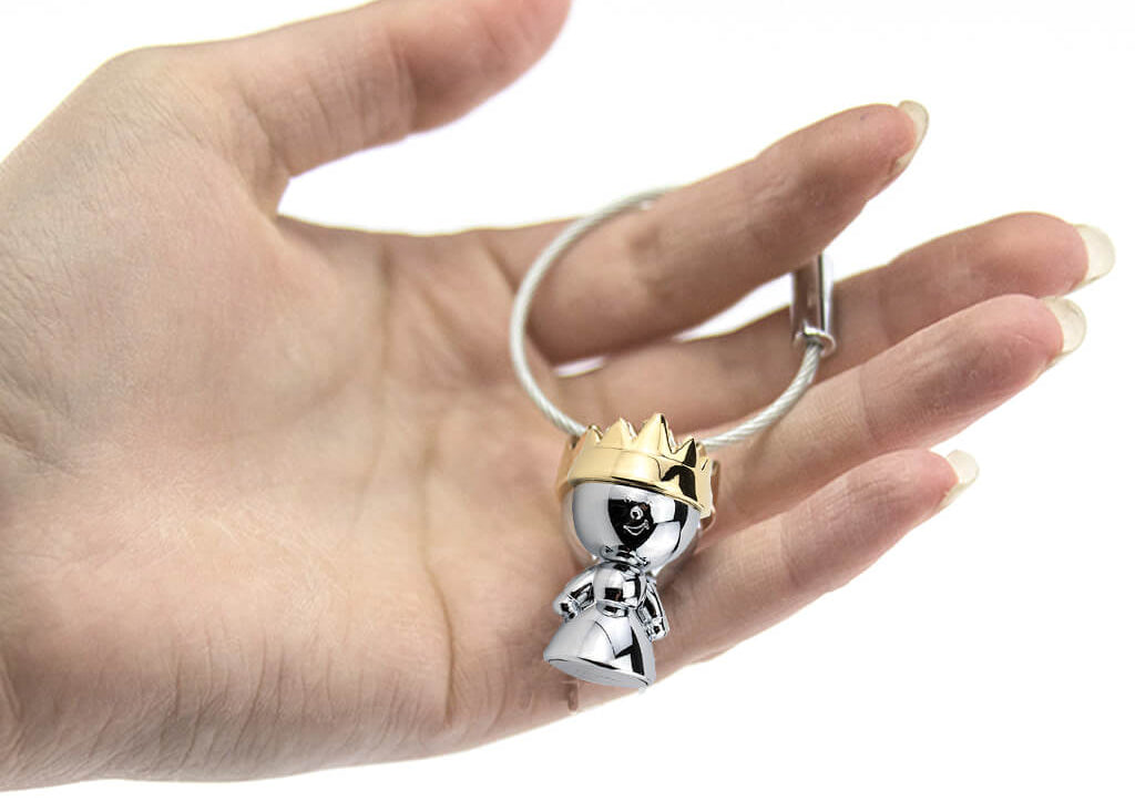TROIKA Keychain "LITTLE QUEEN"