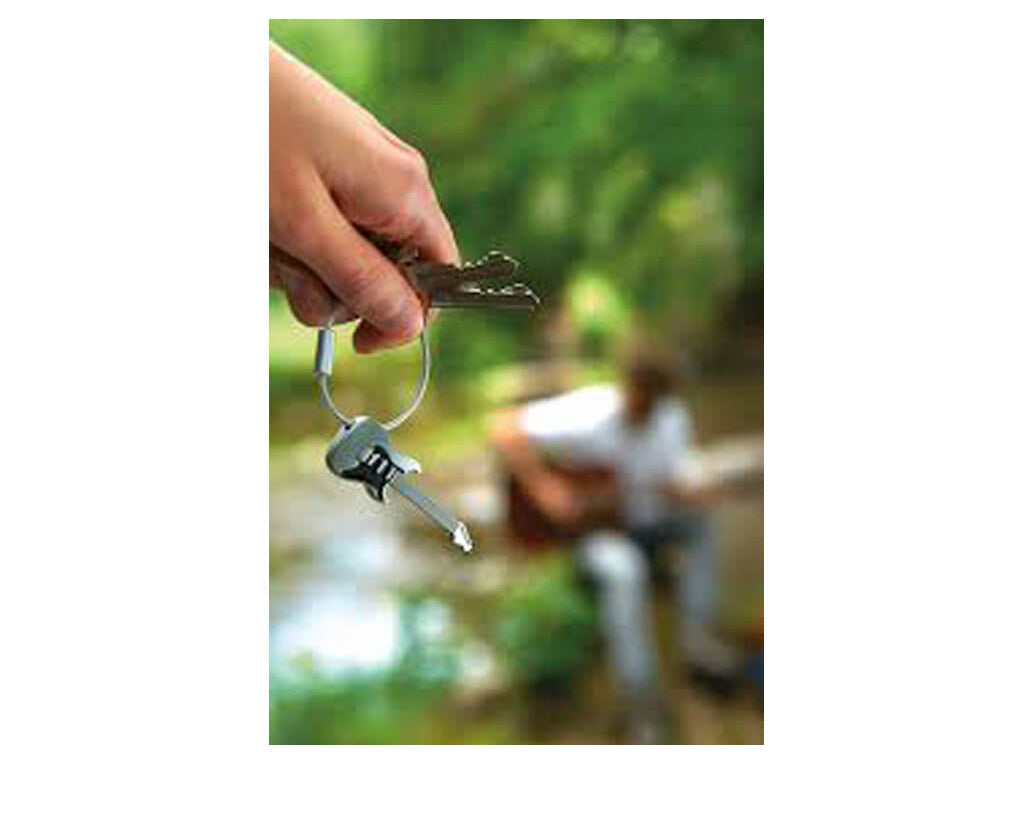TROIKA Keychain "STRAT AM RING"