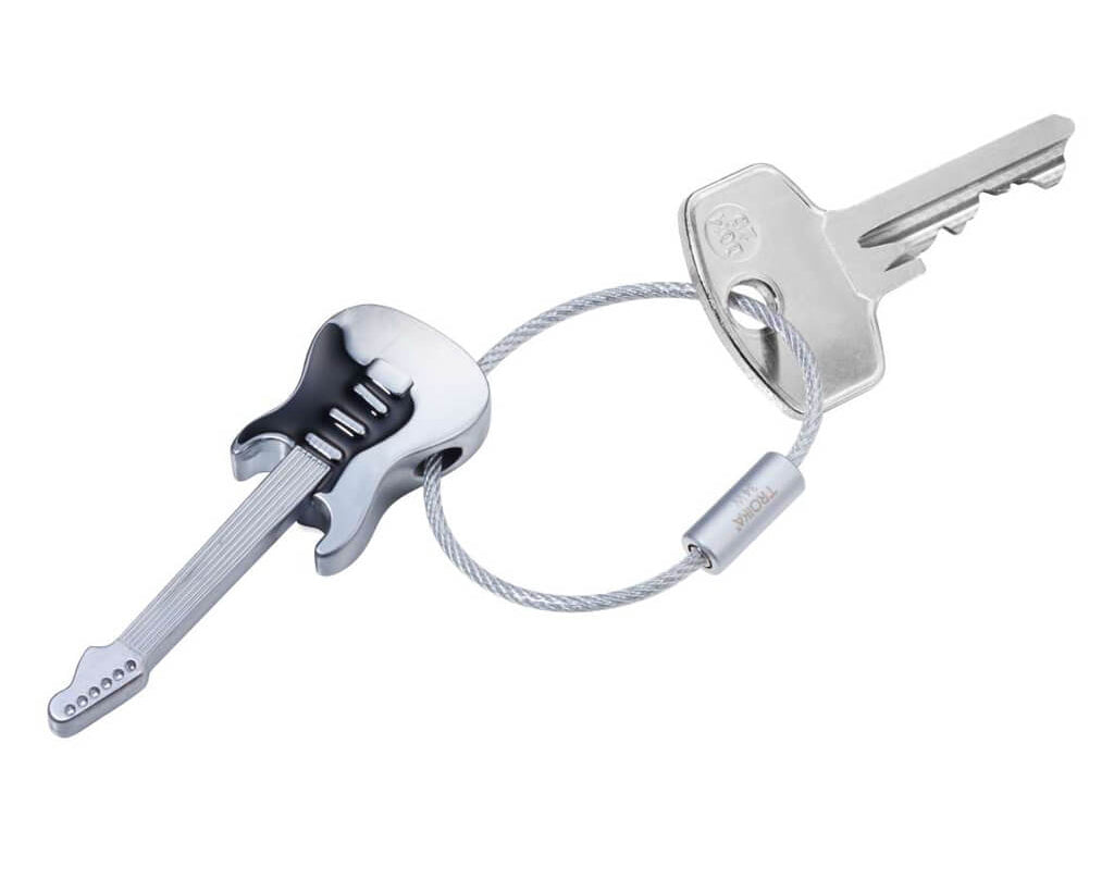 TROIKA Keychain "STRAT AM RING"