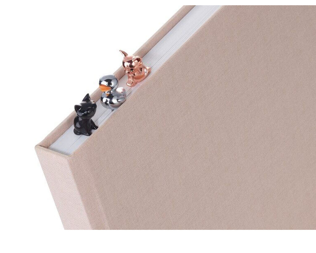TROIKA Bookmark "CAT" - Black and more