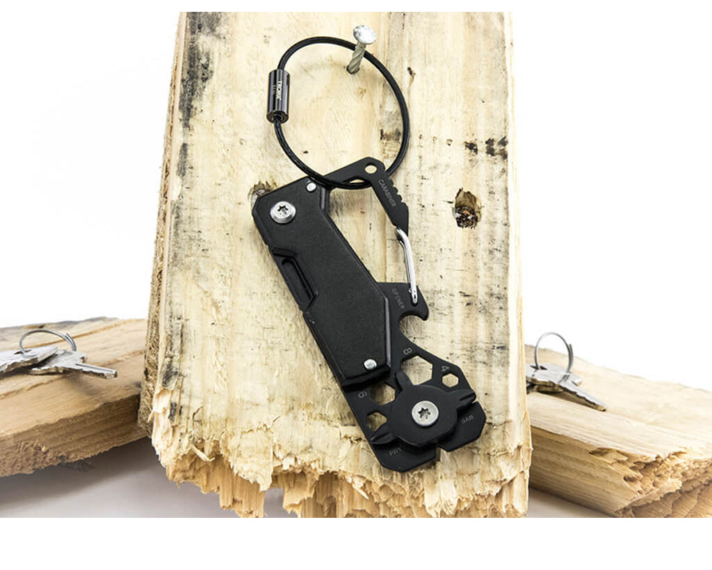 TROIKA Key organizer and mini tool "TOOLINATOR" - black