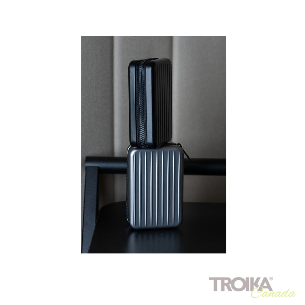 TROIKA Card Case Kartenkoffer Black – CCC04/BK in two variants, black and silver