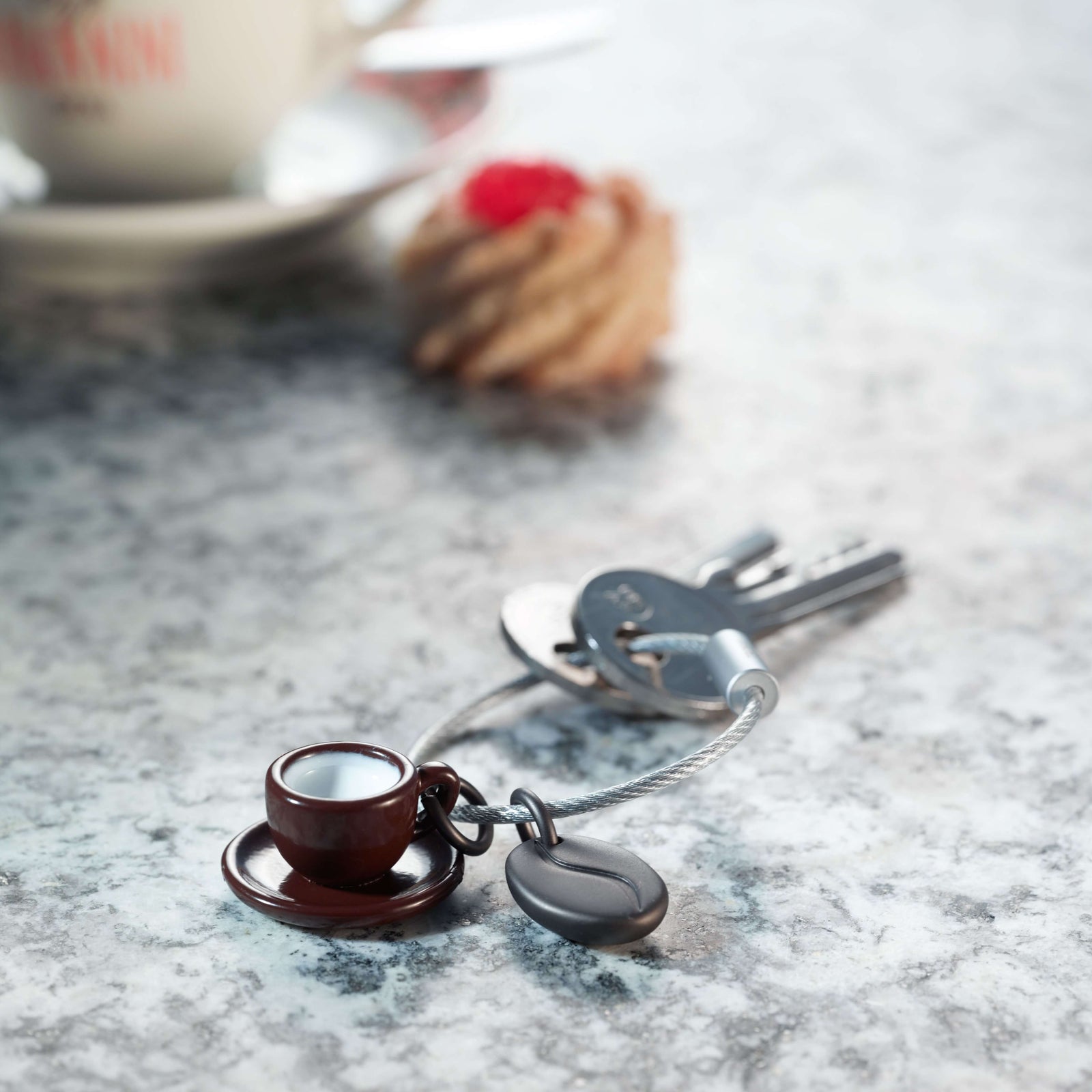 Troika keychain coffee to go