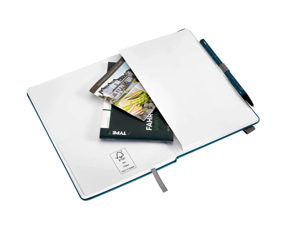 TROIKA SLIM PAD A5 notebook set with CONSTRUCTION BASIC ballpoint pen, dot-grid pages, 20 cm ruler and FSC-certified paper in matte petrol blue.