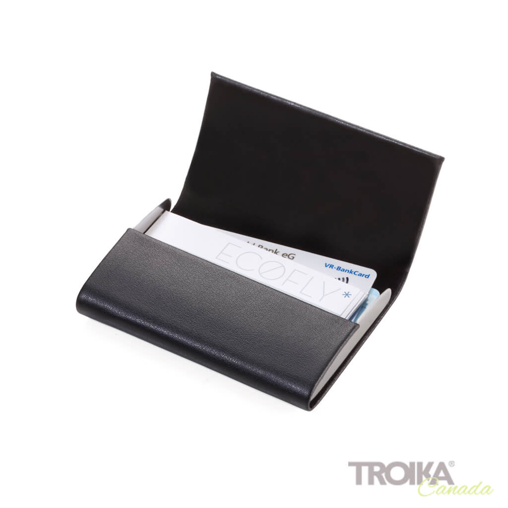 troika-credit-card-case-sophisticase