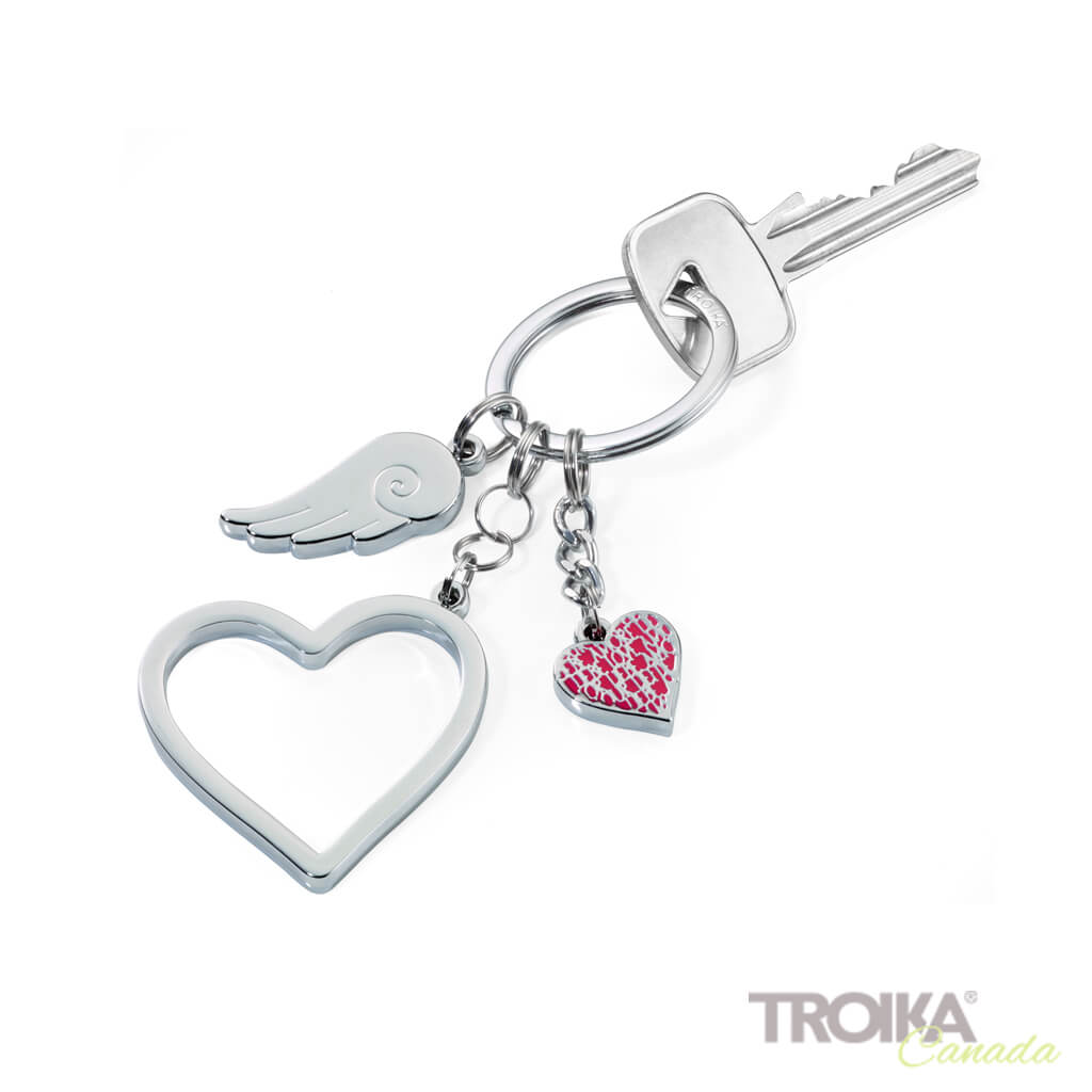 TROIKA Keychain with 3 Charms "LOVE IS IN THE AIR"